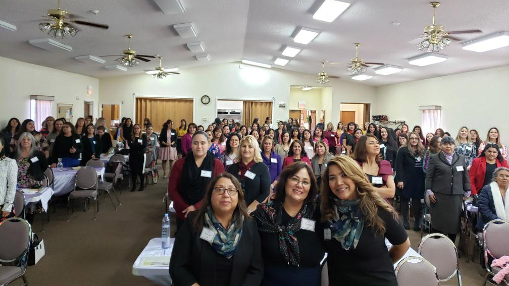 Hispanic Women Meet at a “Women After God’s Own Heart” Convention