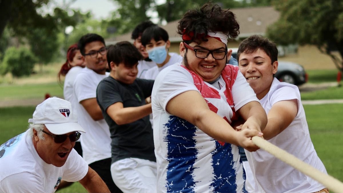 CAMPION SENIORS DOMINATE OLYMPIC STYLE SCRAMBLE