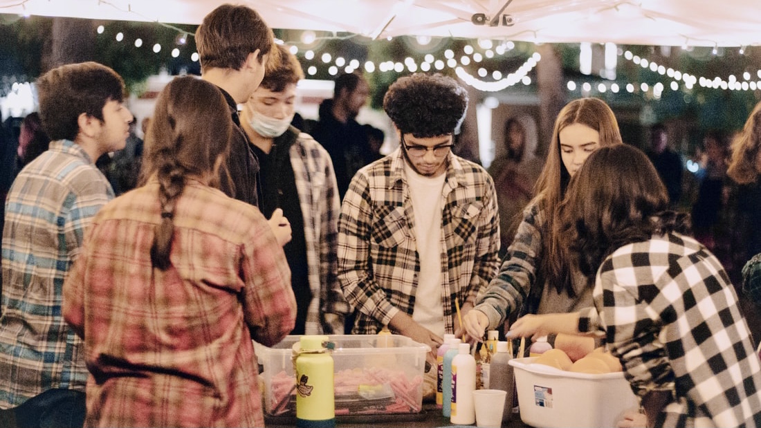 KARAOKE, FLANNEL, AND EVERYTHING FALL ON DISPLAY AT CAMPION