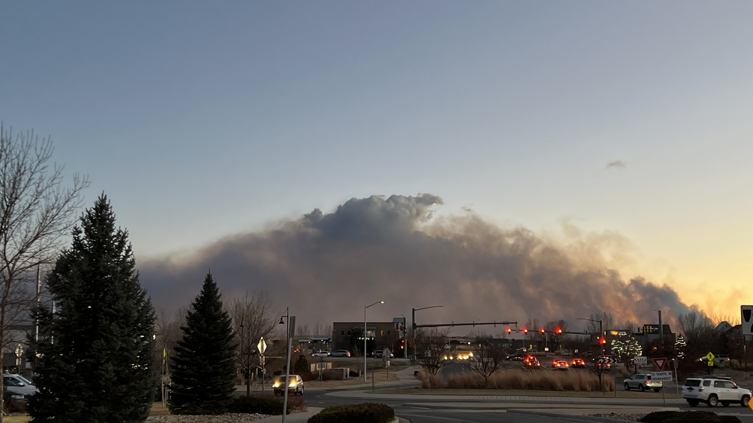 WILDFIRES DESTROYS LARGE PARTS OF SUPERIOR AND LOUISVILLE