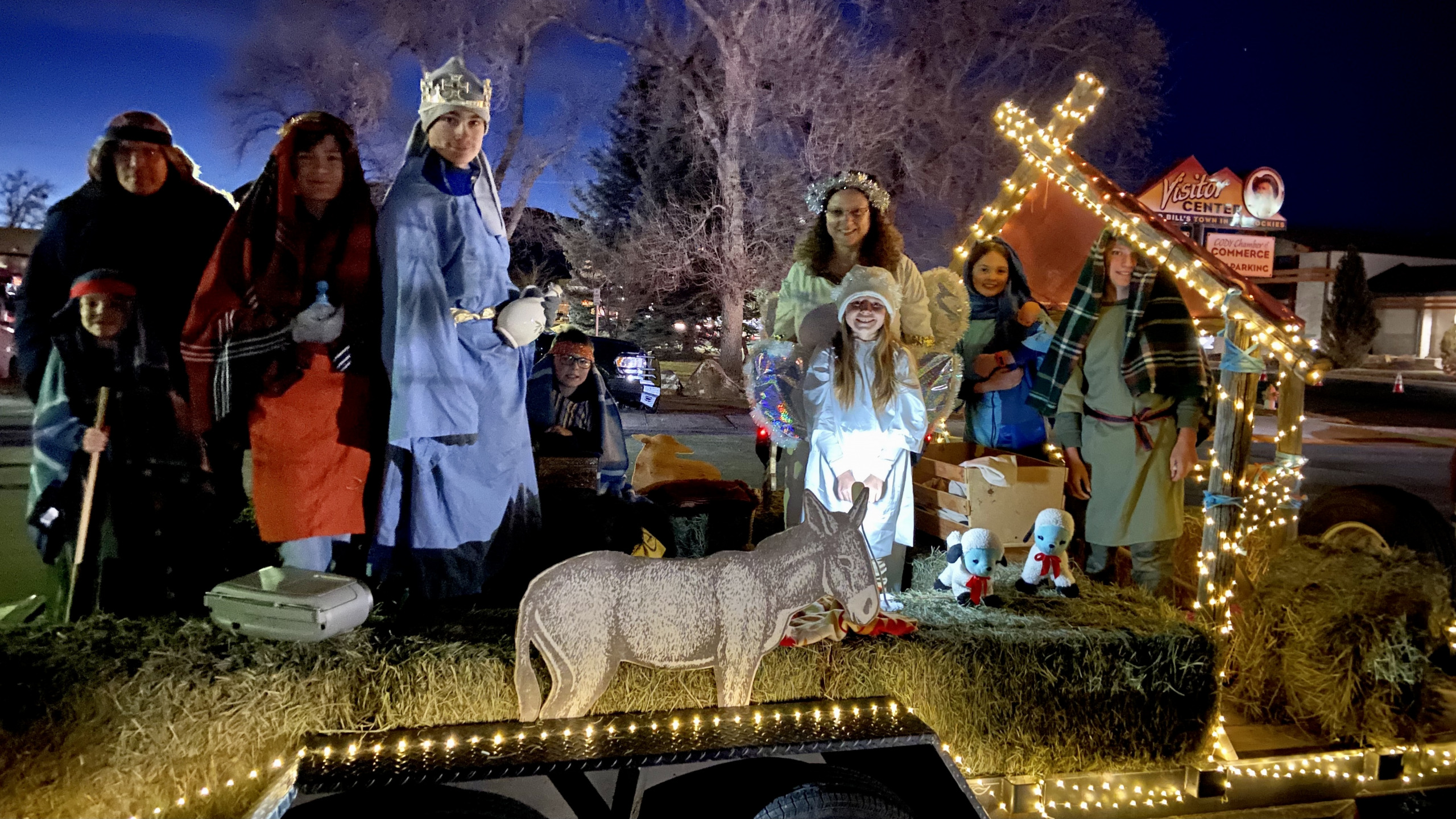 CODY COWBOYS BUILD FLOAT FOR ANNUAL CHRISTMAS PARADE