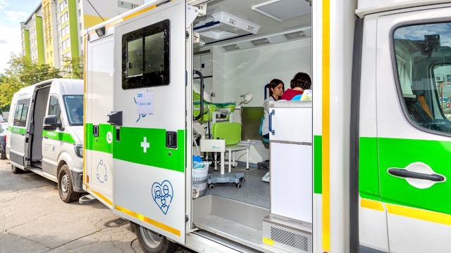 MOBILE HEALTH CLINICS IN PROVIDES CARE IN UKRAINE