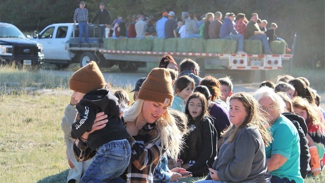 HAYRIDE BRINGS 600 CASPER COMMUNITY MEMBERS TO MILLS SPRING RANCH