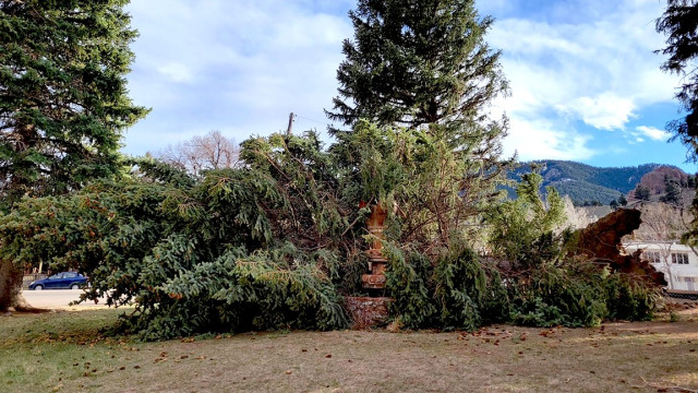 High Winds In Boulder Damage Boulder Adventist Church Facilities