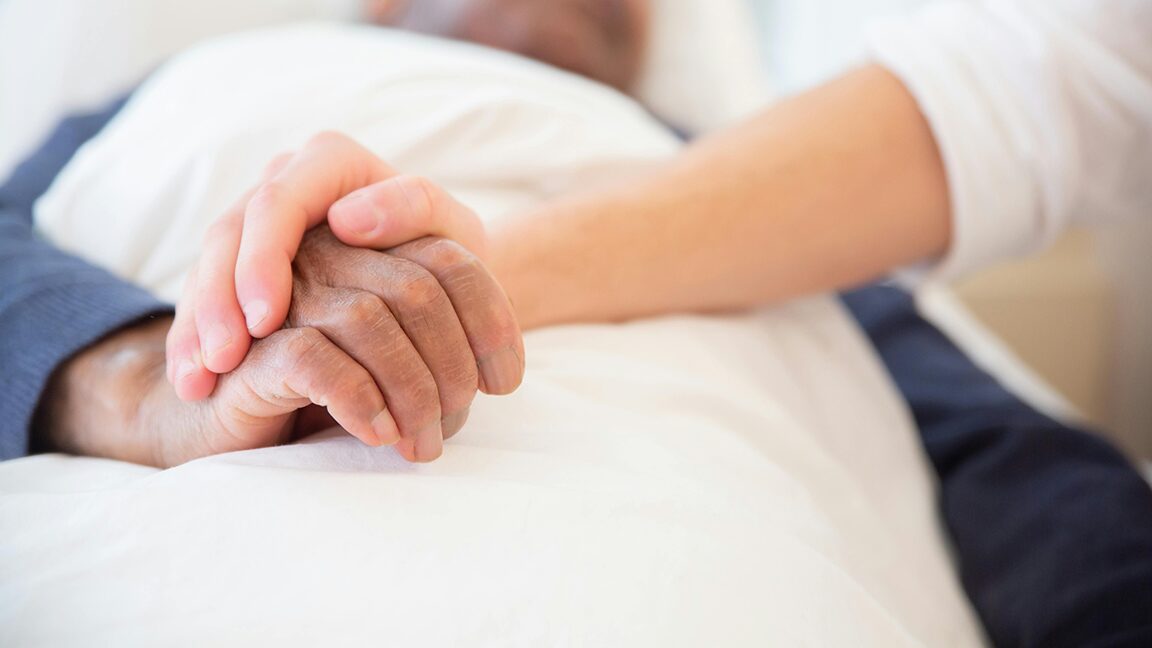 NEW VOLUNTEER PROGRAM AT ADVENTHEALTH PARKER ENSURES NO ONE DIES ALONE
