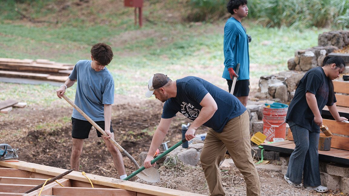 MILE HIGH ACADEMY STUDENTS EMBARK ON TRANSFORMATIVE SERVICE TRIP TO HAWAII