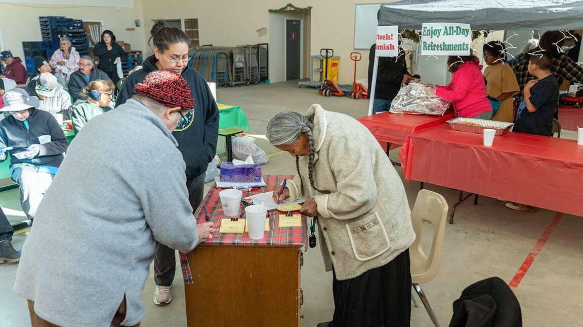 A CHRISTMAS FIESTA “FUELED” BY FAITH AT LA VIDA MISSION