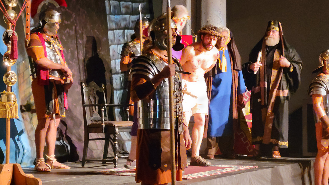 1600 EXPERIENCE “JOURNEY TO THE CROSS”