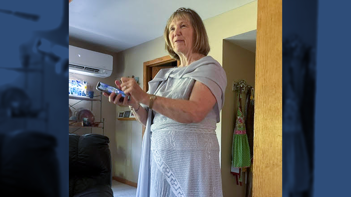 MONTROSE WOMEN’S MINISTRY BRINGS QUEEN ESTHER’S STORY TO LIFE AT FELLOWSHIP BREAKFAST