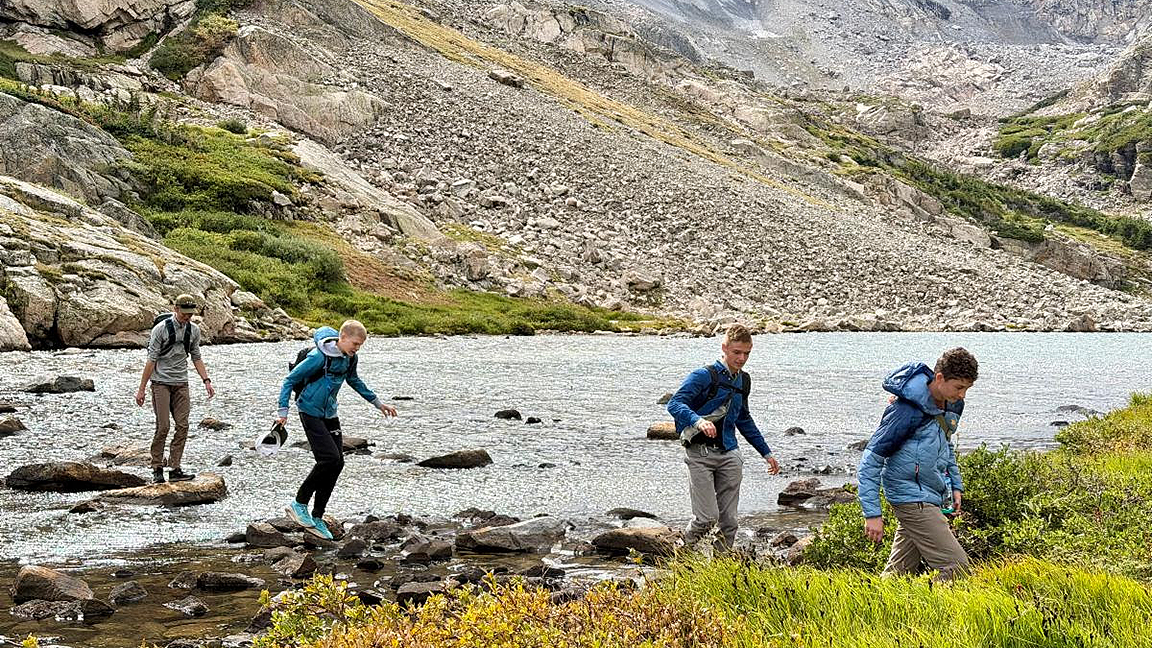 CAMPION BACKPACKERS SHOW RESILIENCE DESPITE STORMS
